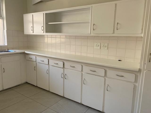 To Let 2 Bedroom Property for Rent in Sea Point Western Cape